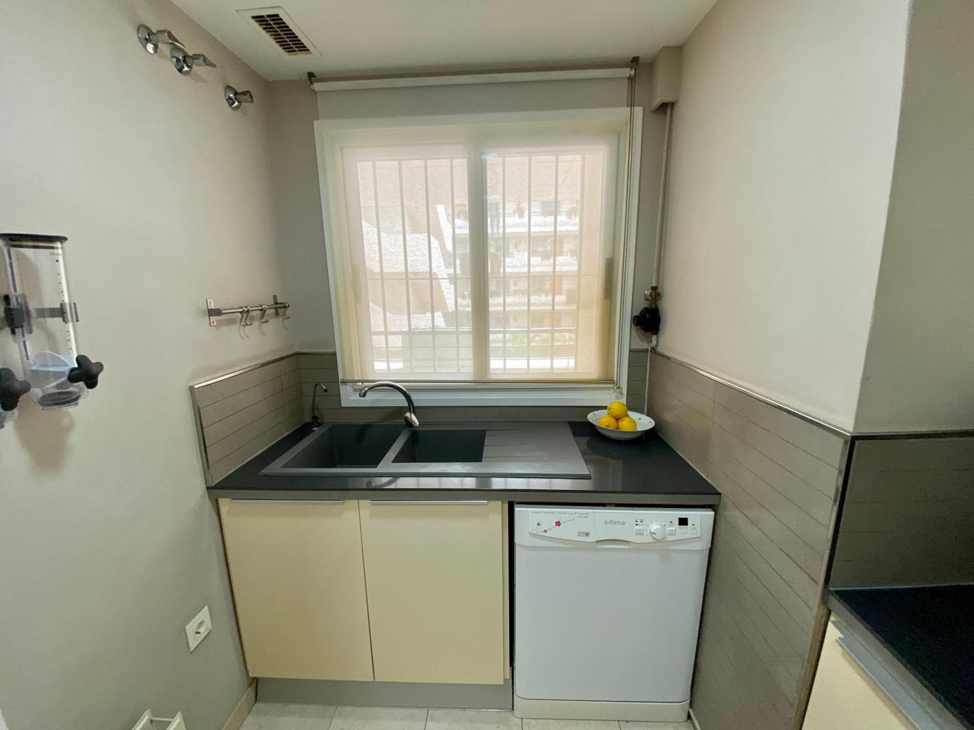 Apartamento Con Vistas Y Terraza En Guadalmina Mad Марбеля Екстериор снимка